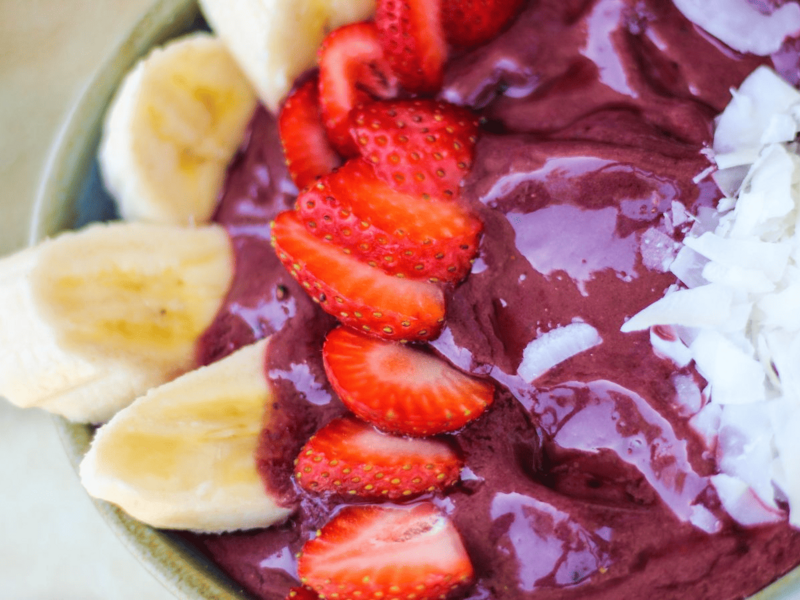 Açai: qué es, propiedades y recetas para disfrutar de este superalimento