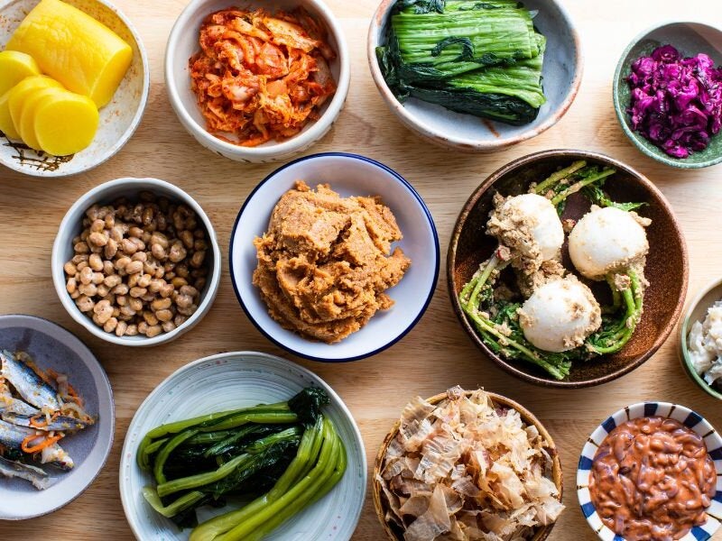 Alimentos fermentados: qué son, beneficios y lista de ejemplos