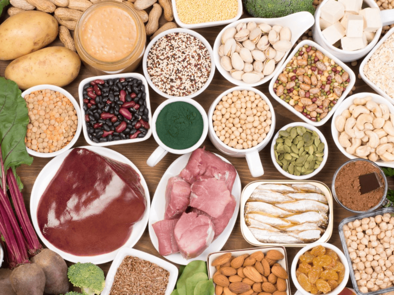 Alimentos ricos en hierro que no pueden faltar en tu dieta