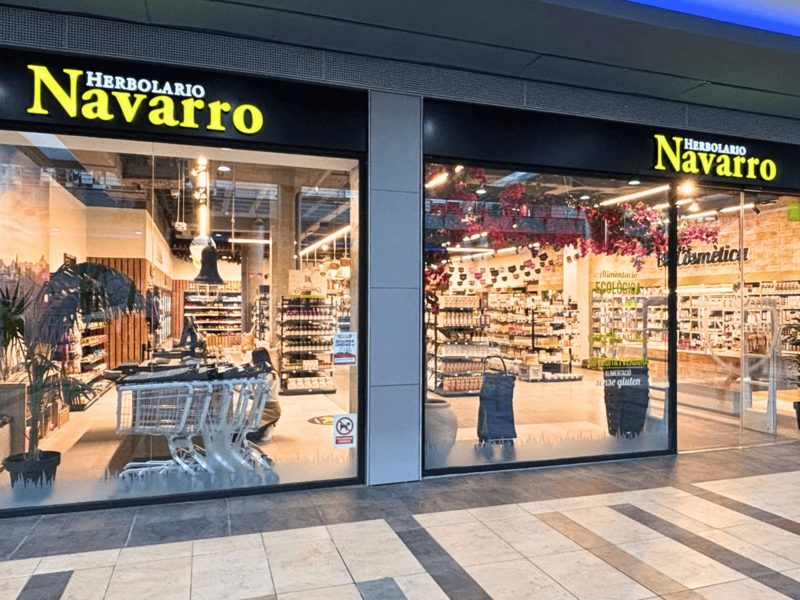 Herbolario Navarro abre su primera tienda en la comarca de La Safor