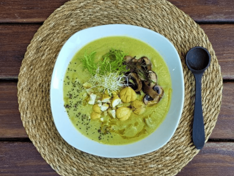 Crema de brócoli, col y puerro