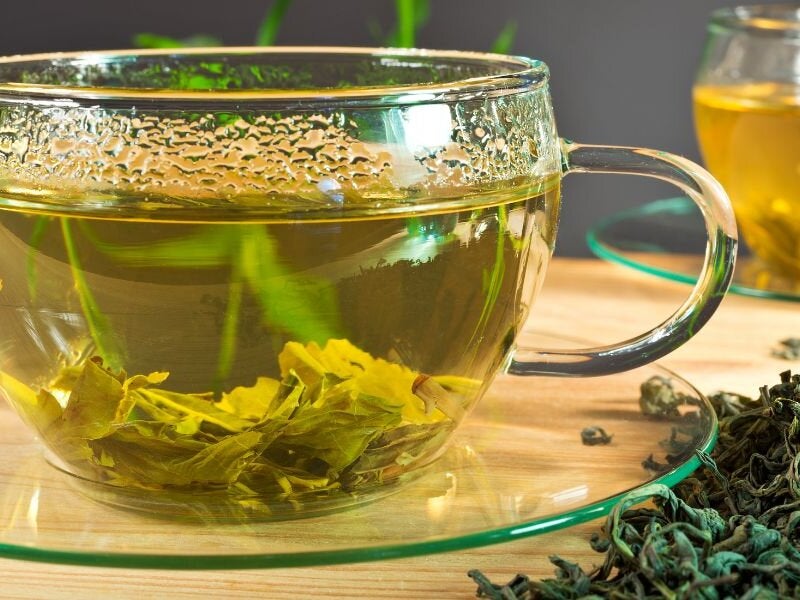 Té verde: ¿Para qué sirve y cuáles son sus beneficios reales?