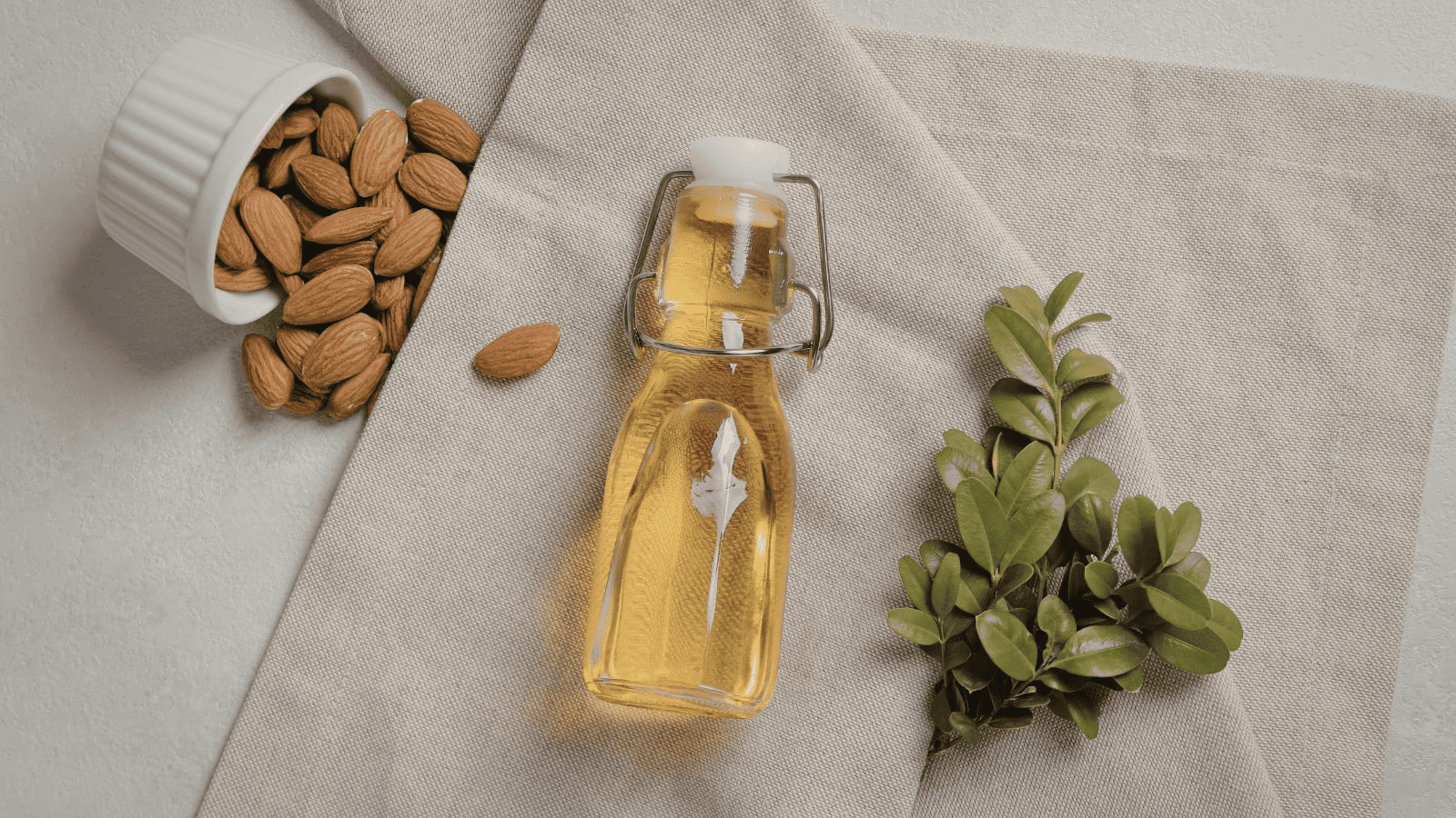 Descubre los usos del aceite de almendras: del cabello a la piel del bebé