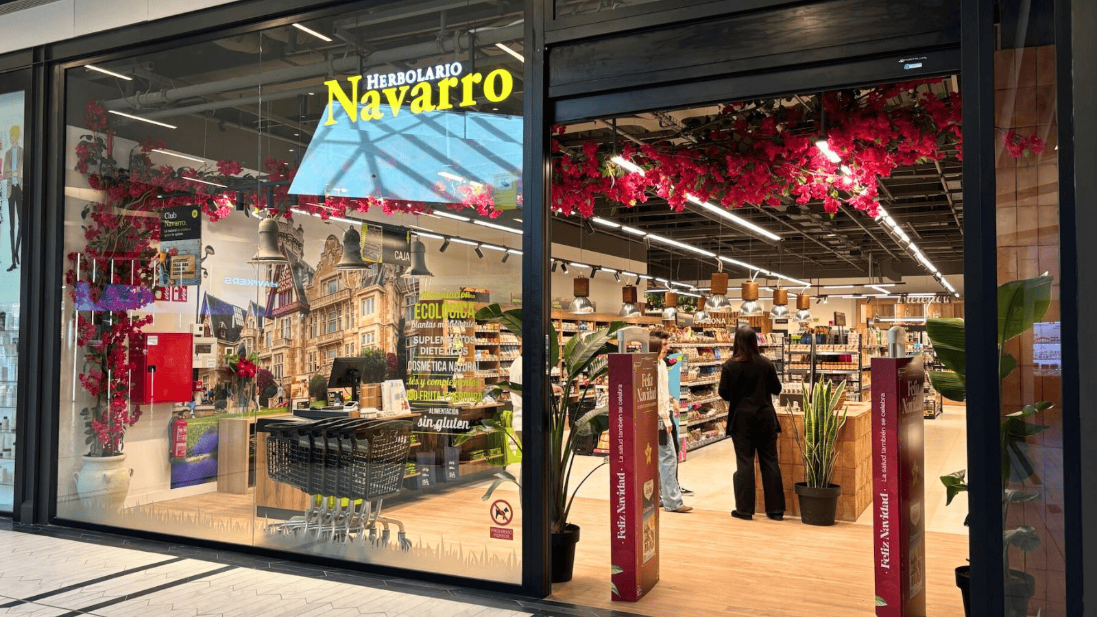 Más cerca de ti en Santander: nueva tienda en CC. Valle Real